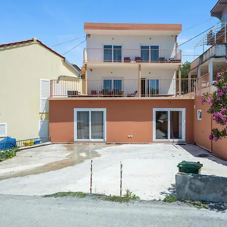 Διαμέρισμα Lovely Apartment In Brodarica With Wifi Brodarica (Sibenik-Knin)