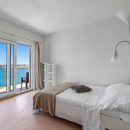 Lovely In With Wifi Apartman Brodarica (Sibenik-Knin)