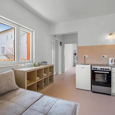 Apartman Lovely In With Wifi