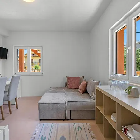 Stunning In Apartment *