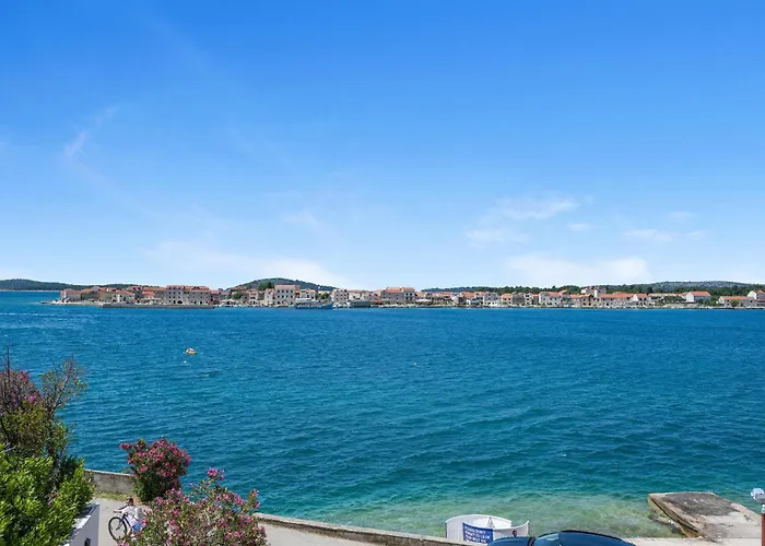 Apartamento Stunning In *